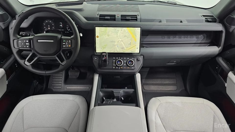Land Rover Defender