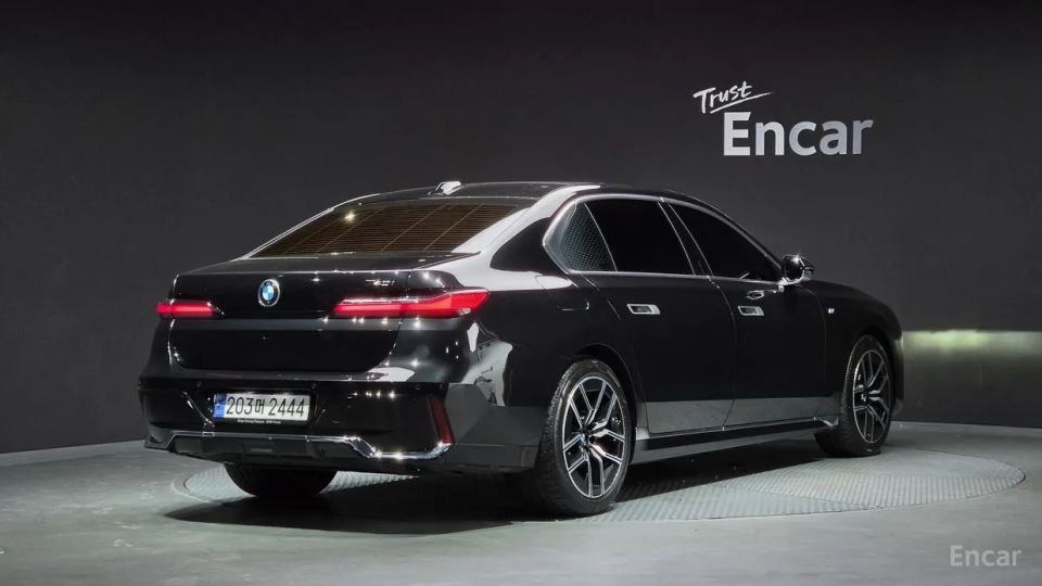Bmw 7-series