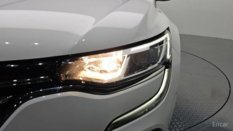 Renault-KoreaSamsung SM6