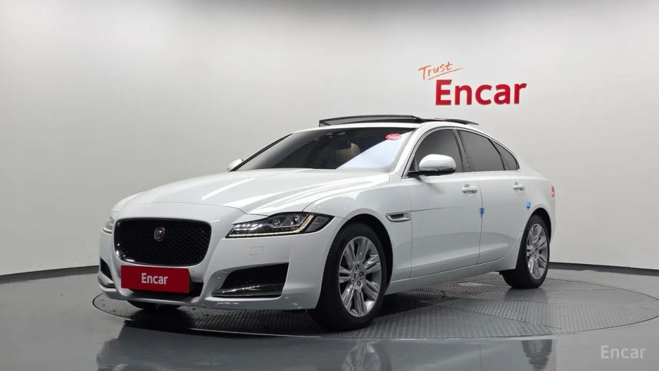 Jaguar xf