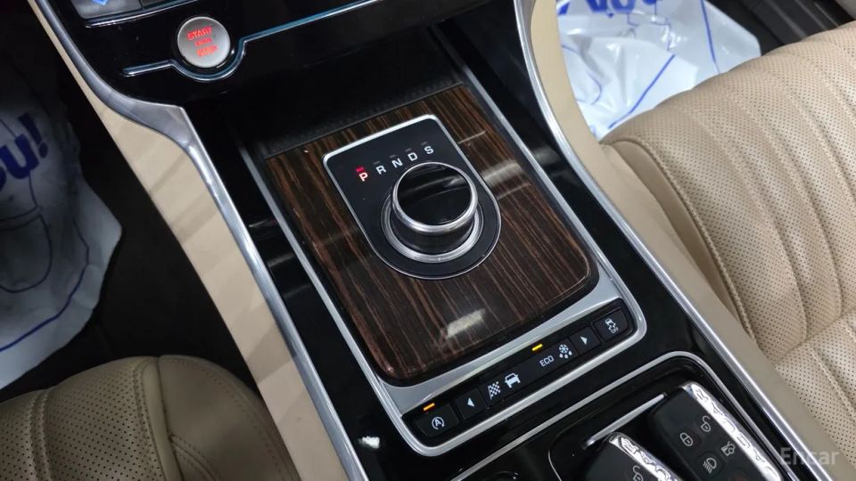 Jaguar xf