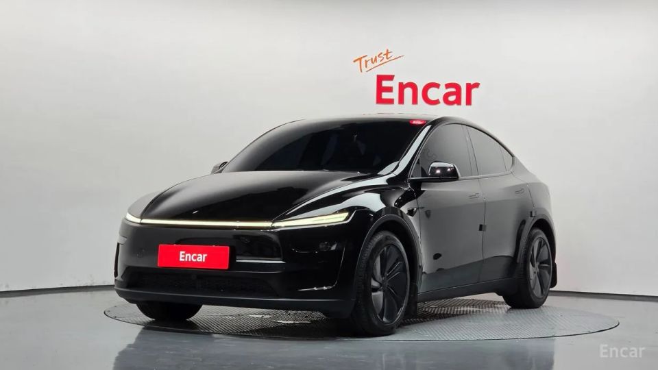 Tesla model-y