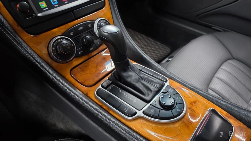 Mercedes-Benz SL-Class