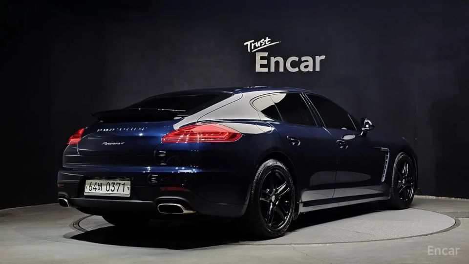 Porsche Panamera