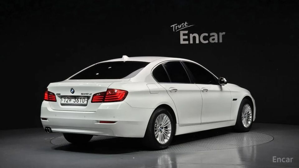 BMW 5-series