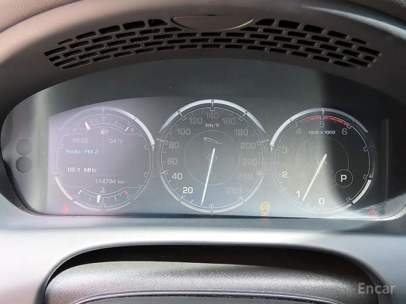 Jaguar XJ