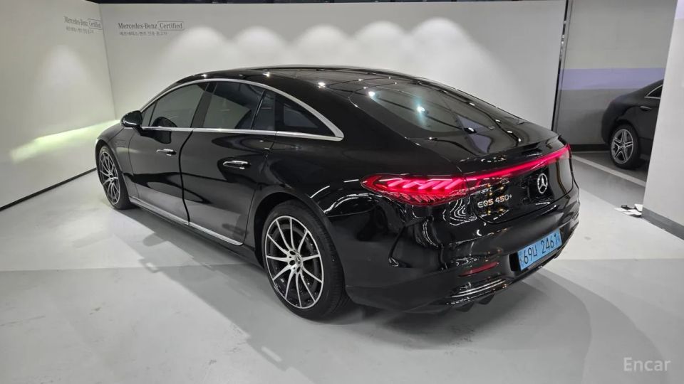 Mercedes-Benz EQS