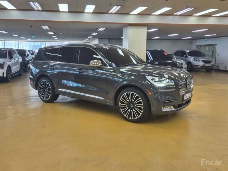 Lincoln Aviator