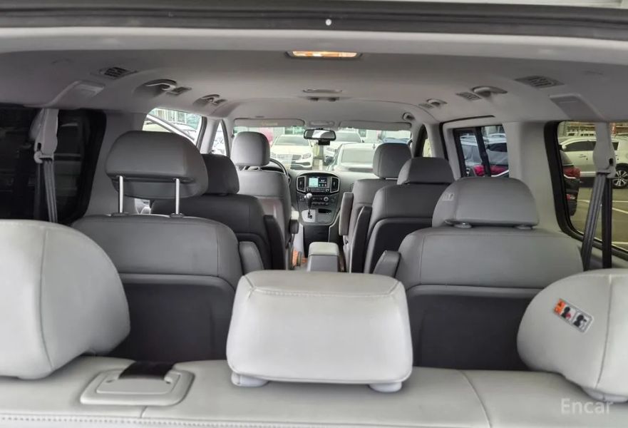Hyundai Starex