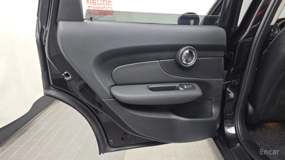 Mini clubman