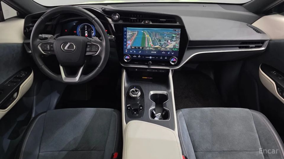 Lexus RZ