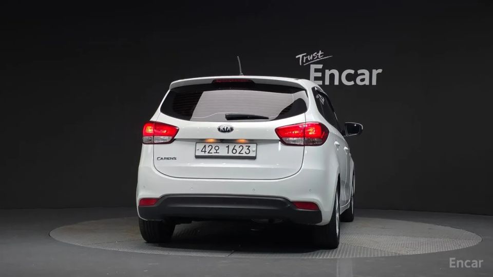 Kia Carens
