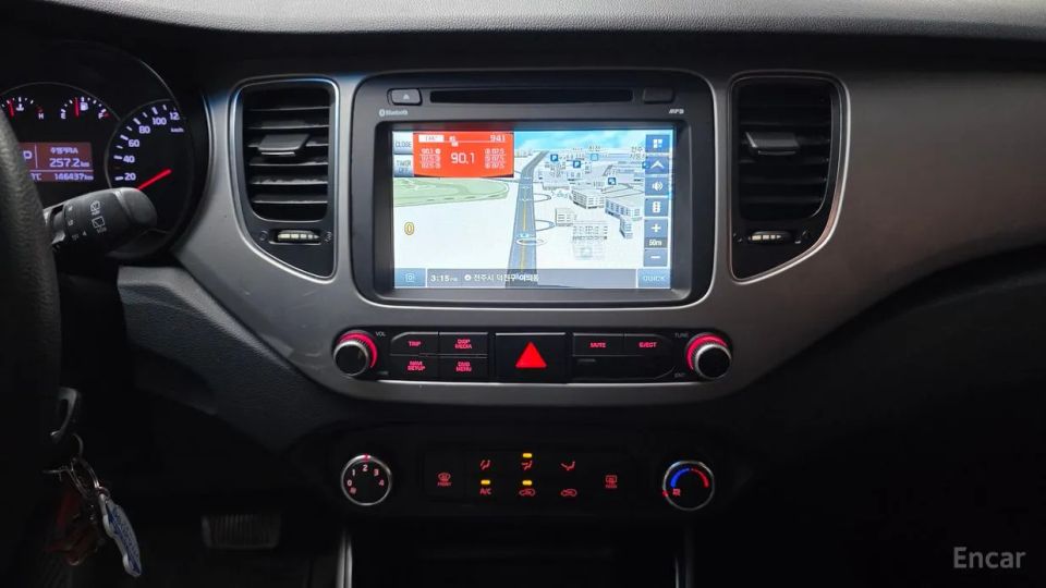 Kia Carens