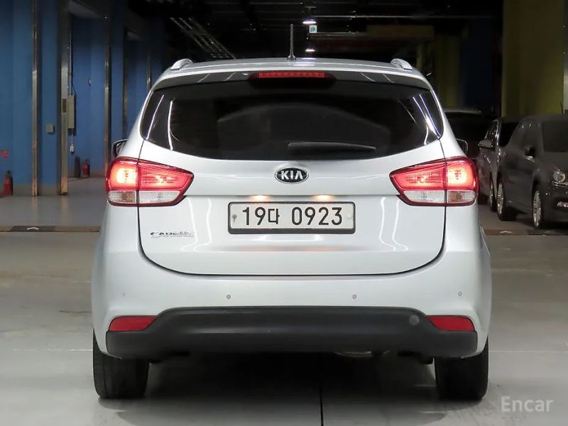 Kia Carens
