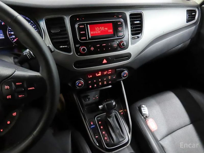 Kia Carens
