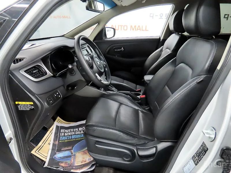 Kia Carens