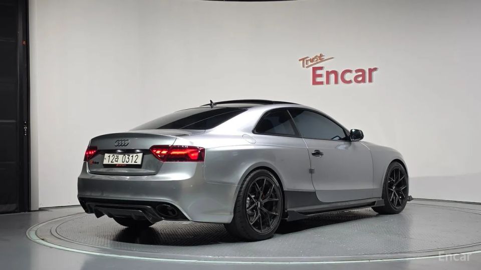 Audi rs5