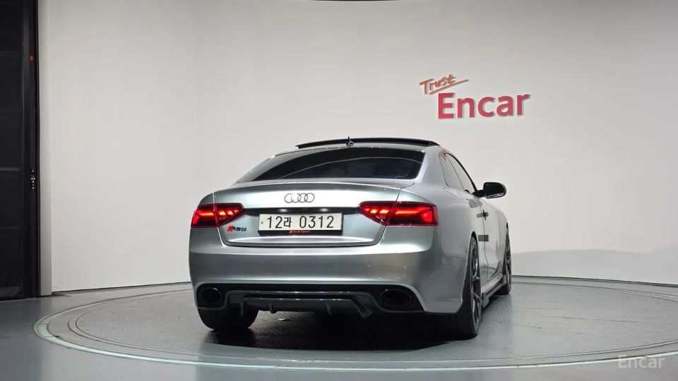 Audi rs5