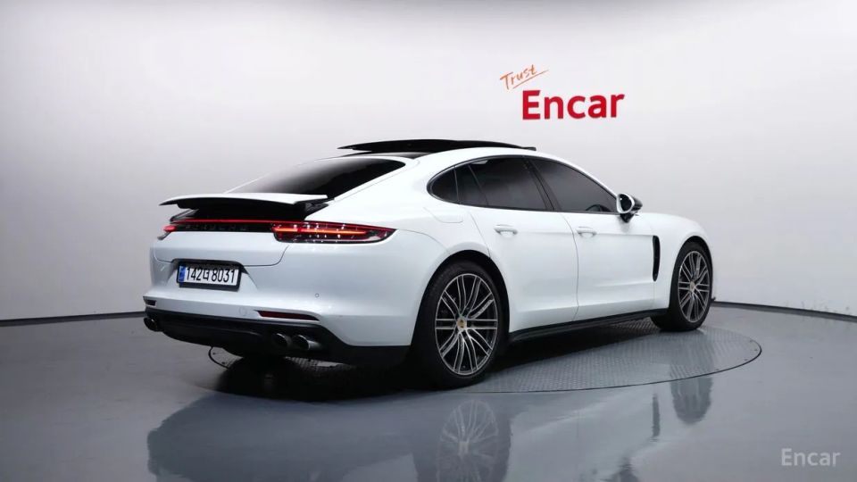Porsche Panamera