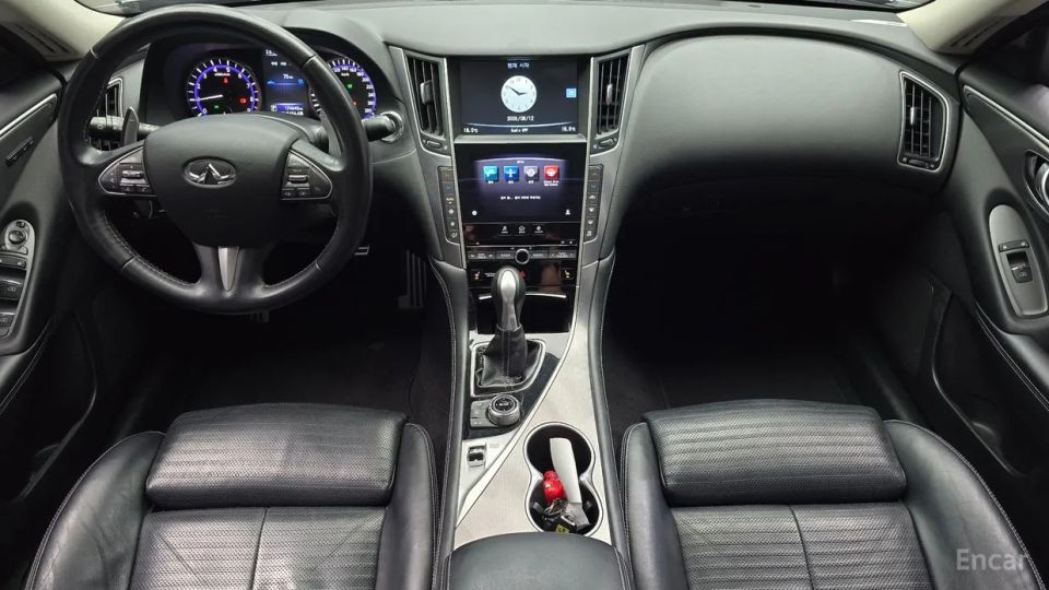 Infiniti Q50