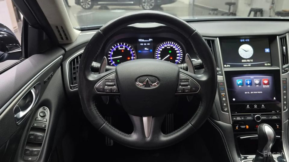 Infiniti Q50