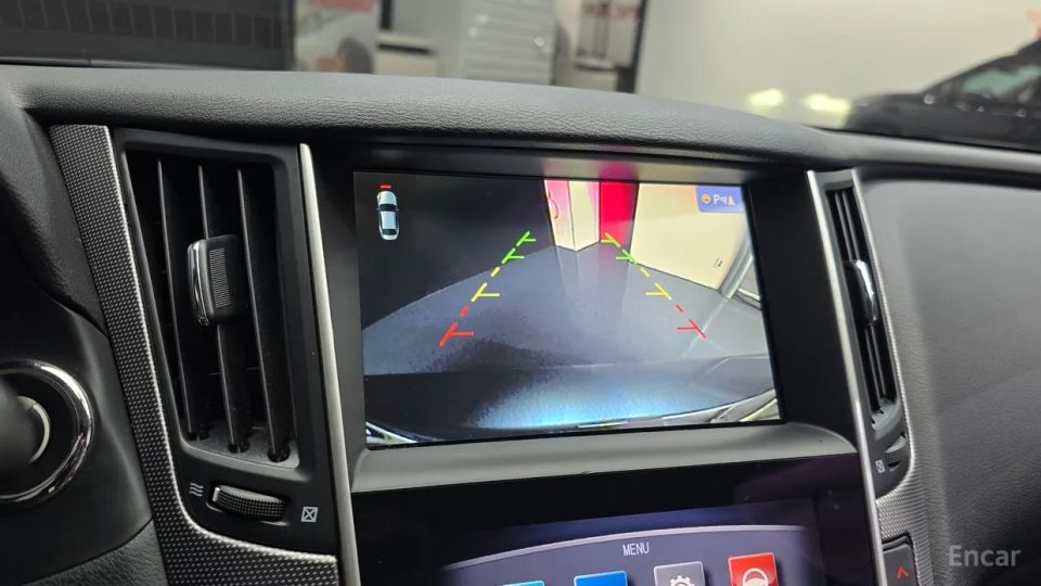 Infiniti Q50