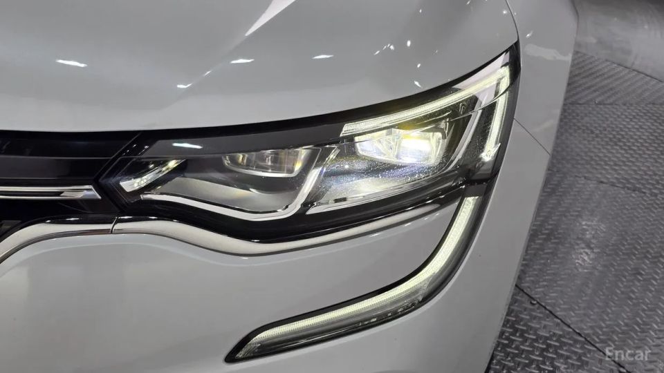 Renault-KoreaSamsung SM6