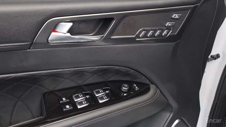 KG_Mobility_Ssangyong Rexton