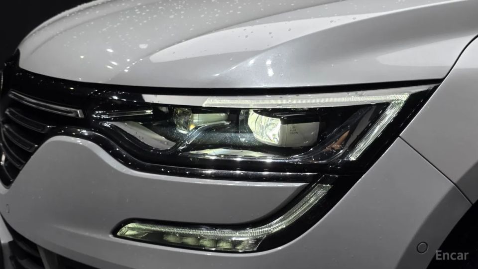 Renault-KoreaSamsung SM6