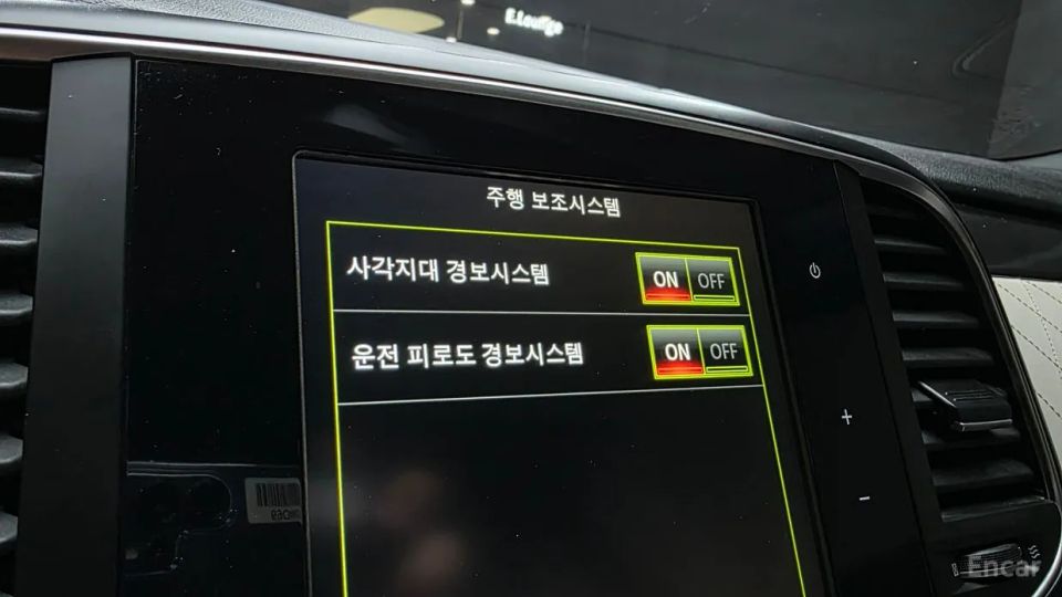 Renault-KoreaSamsung SM6