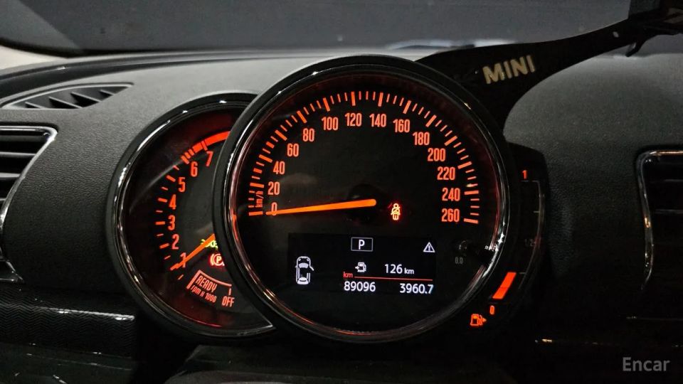 Mini clubman