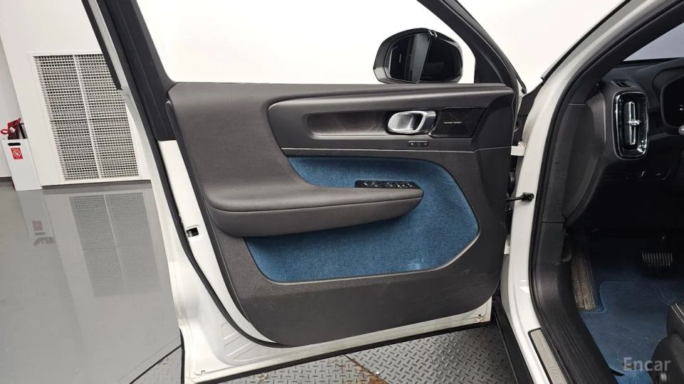 Volvo C40