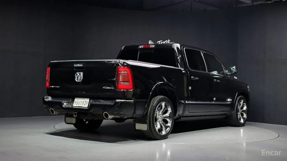 Dodge Ram Pick Up
