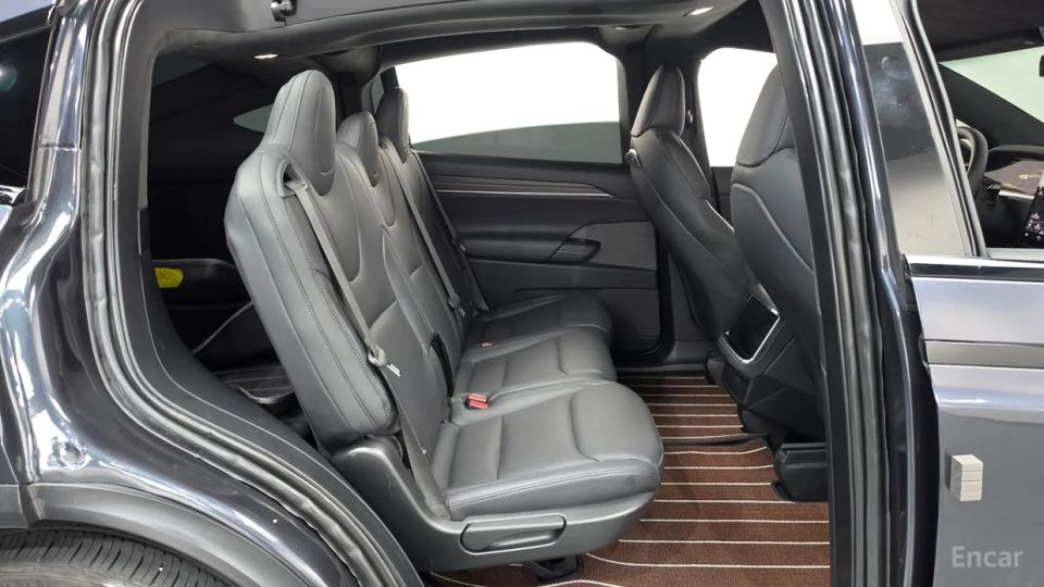 Tesla model-x