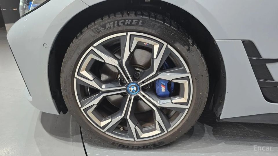 Bmw I4