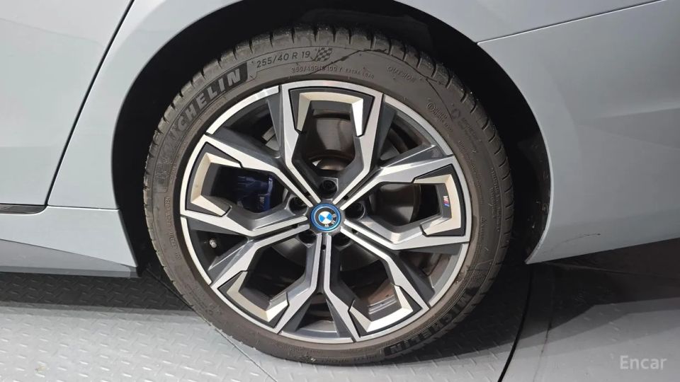 Bmw I4
