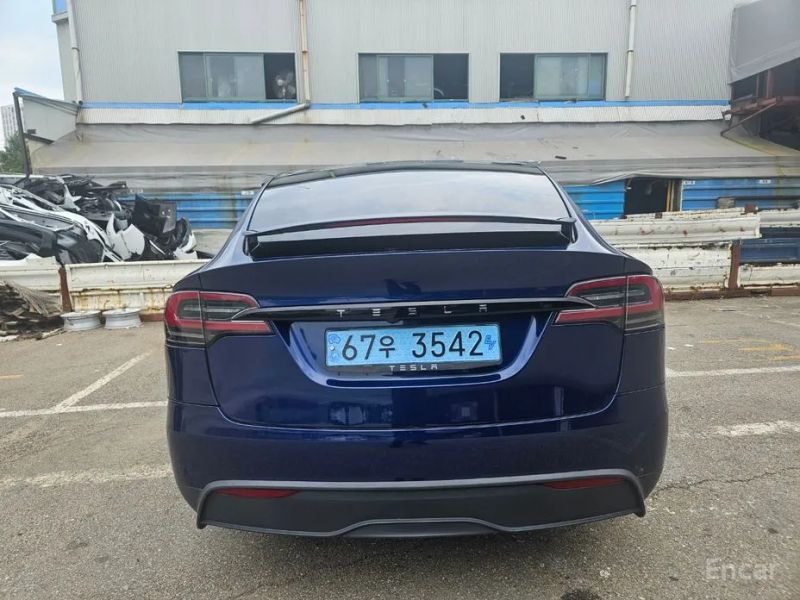 Tesla model-x