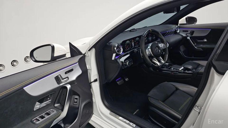 Mercedes-Benz CLA-Class