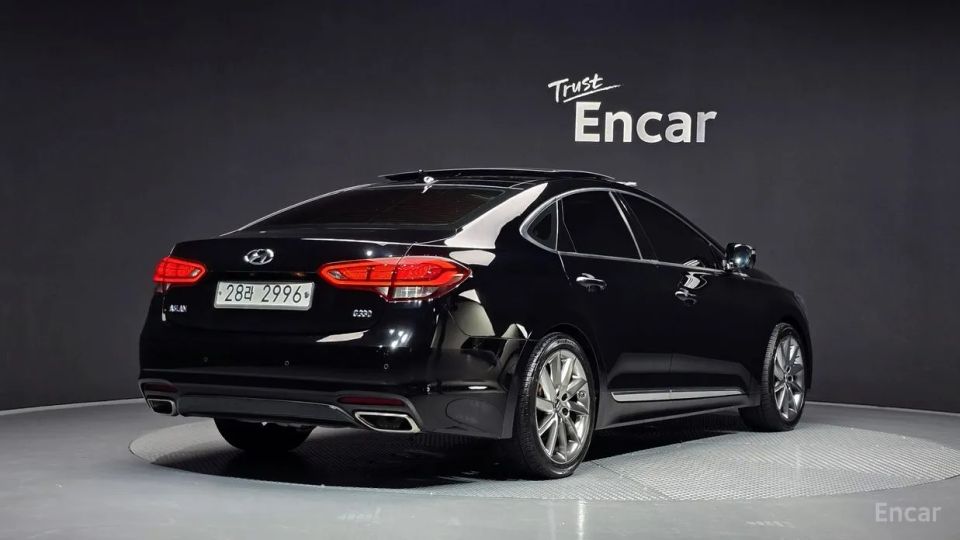 Hyundai Aslan