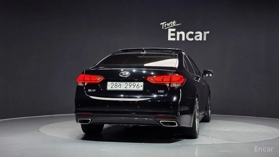 Hyundai Aslan