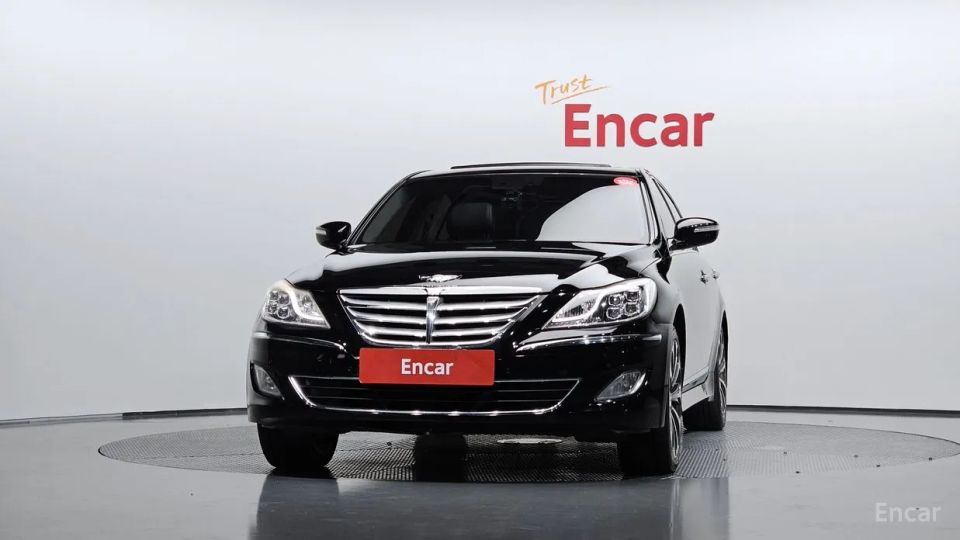 Hyundai Genesis