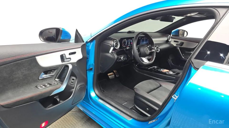 Mercedes-Benz CLA-Class