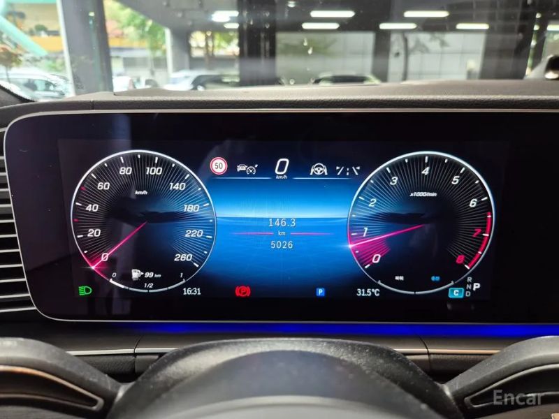 Mercedes-Benz GLS-Class
