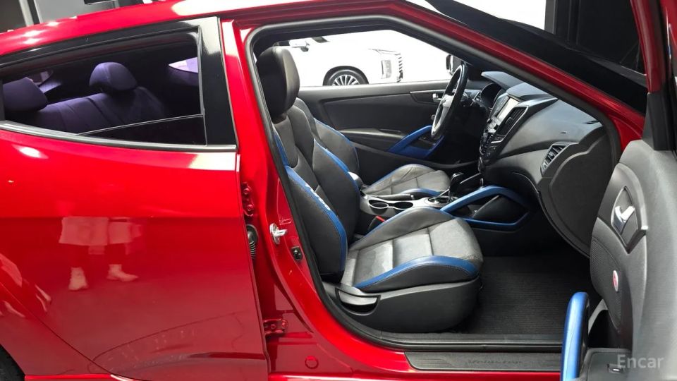 Hyundai Veloster