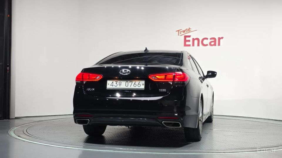 Hyundai Aslan