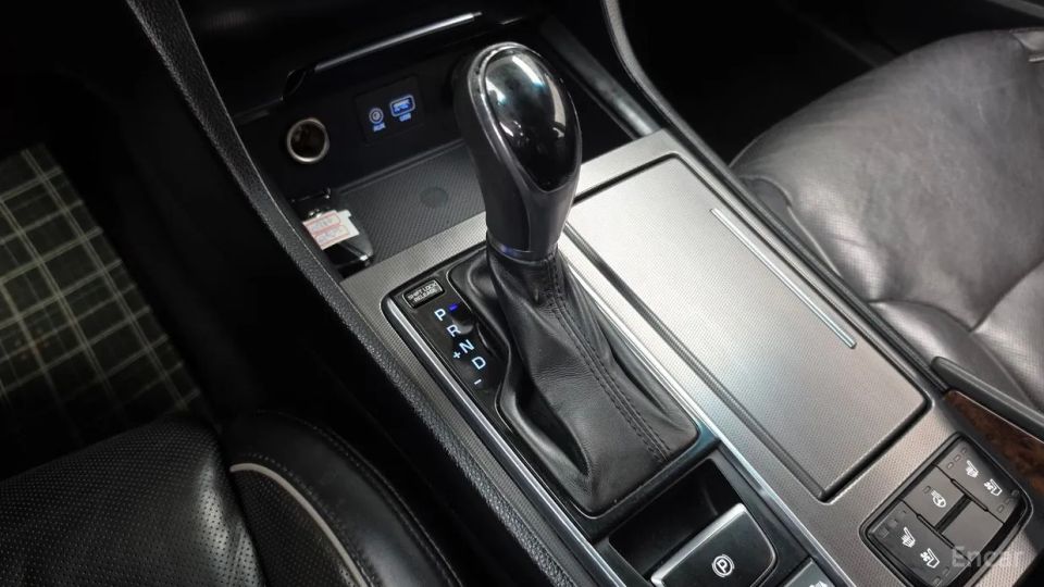 Hyundai Aslan