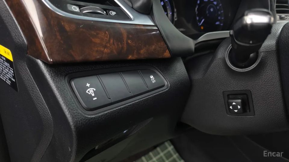 Hyundai Aslan
