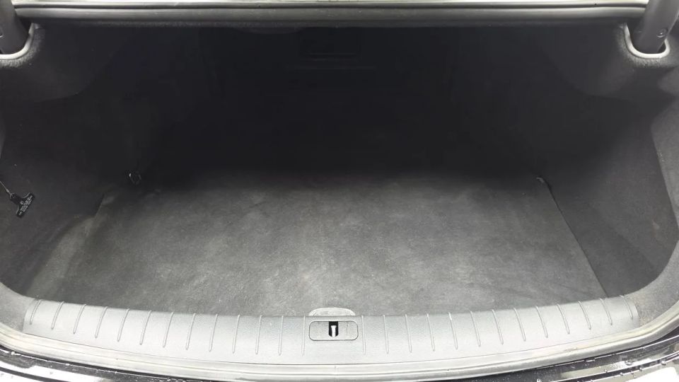 Hyundai Aslan