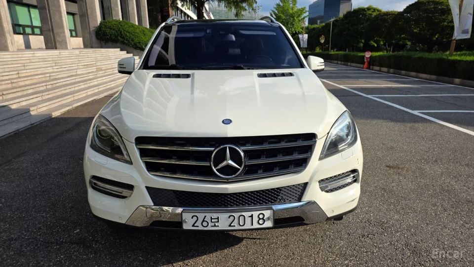 Mercedes-Benz M-class