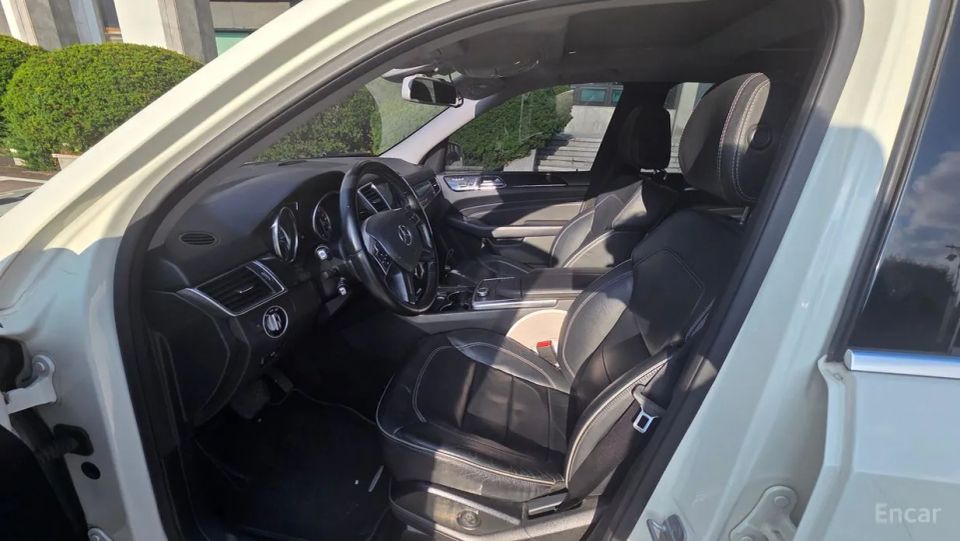 Mercedes-Benz M-class